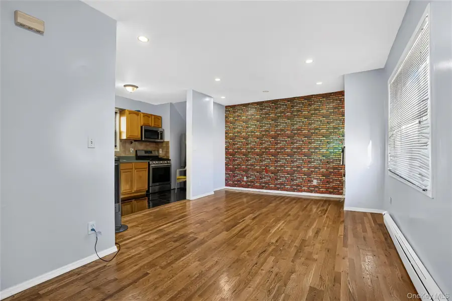 111-42 209th Street, Queens Village, NY 11429 - #3