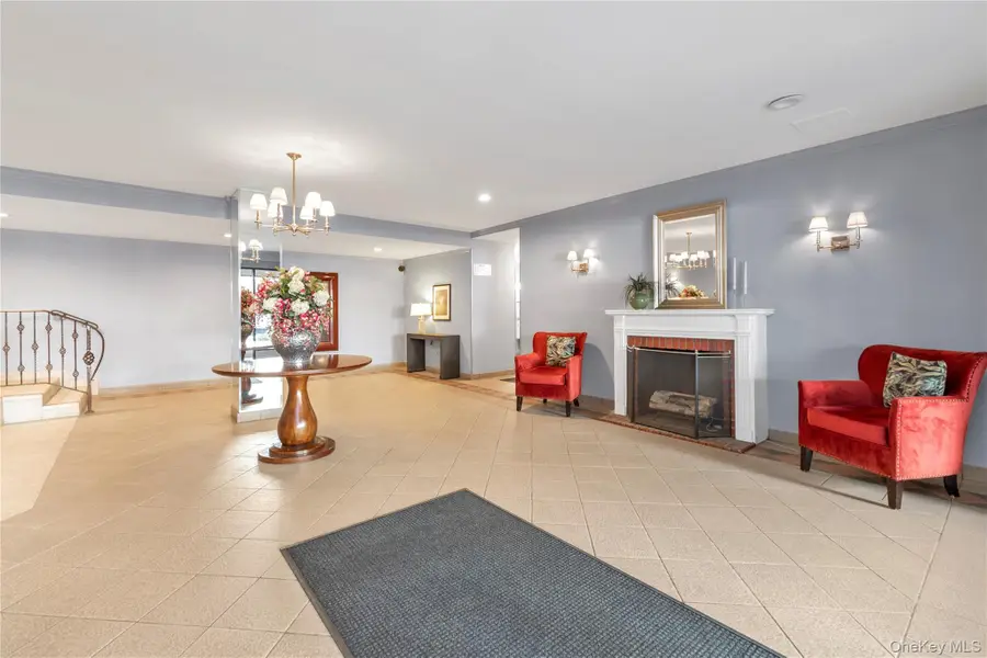 241-20 Northern Boulevard #4A, Douglaston, NY 11362 - #3