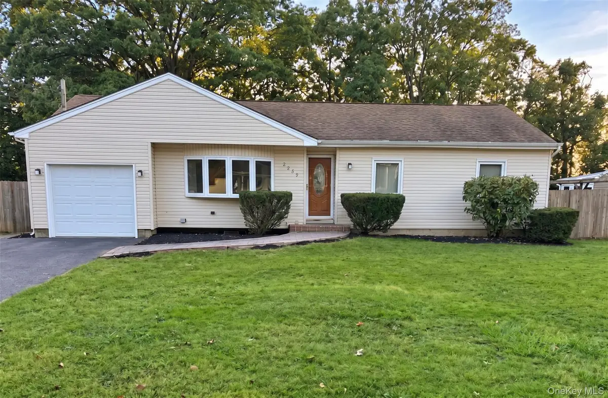 2230 Louis Kossuth Avenue, Ronkonkoma, NY 11779 - #1