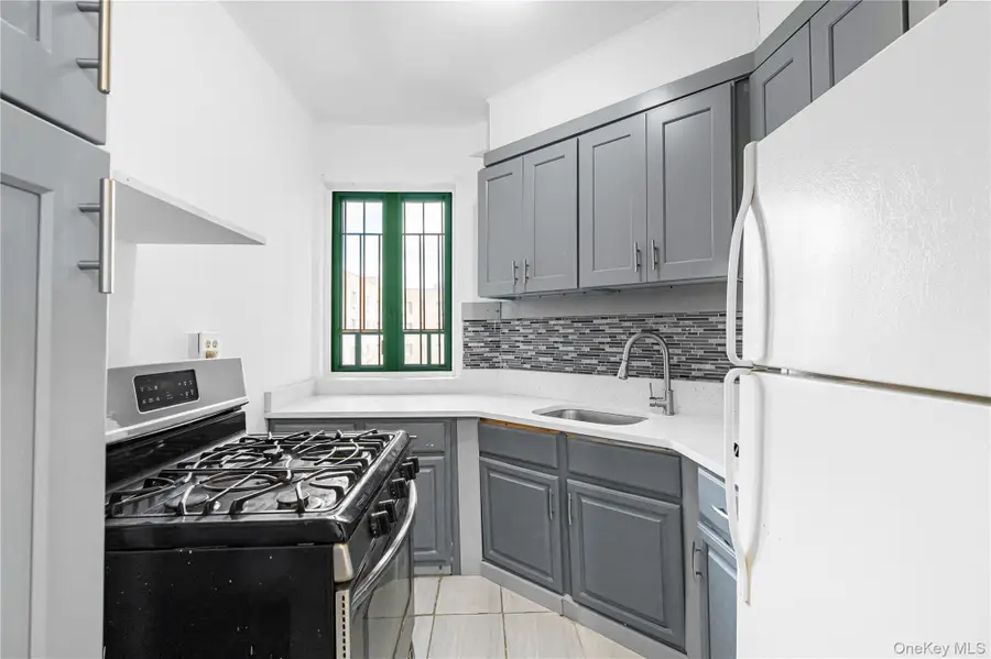 1946 E Tremont Avenue #5H, Bronx, NY 10462 - #3