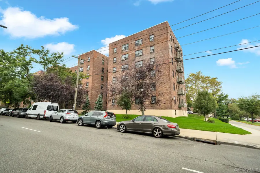 73-50 Bell Boulevard #4A, Bayside, NY 11364 - #2