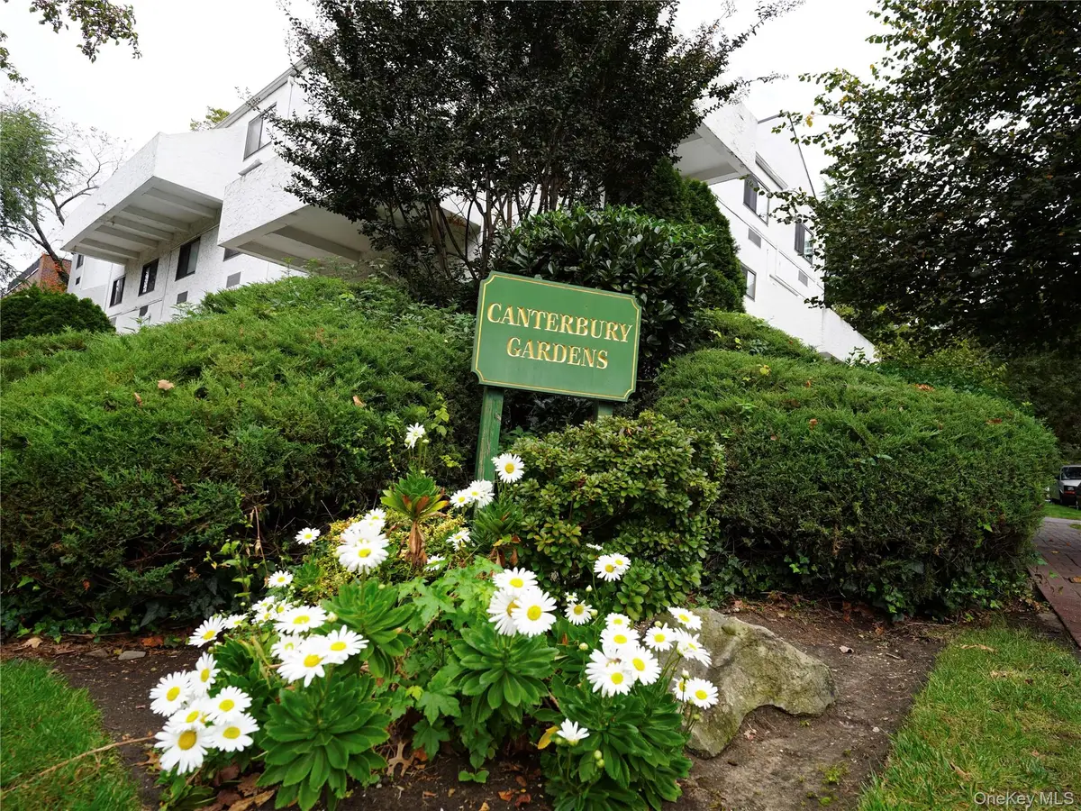 21 Canterbury Road #4, Great Neck, NY 11021 - #1