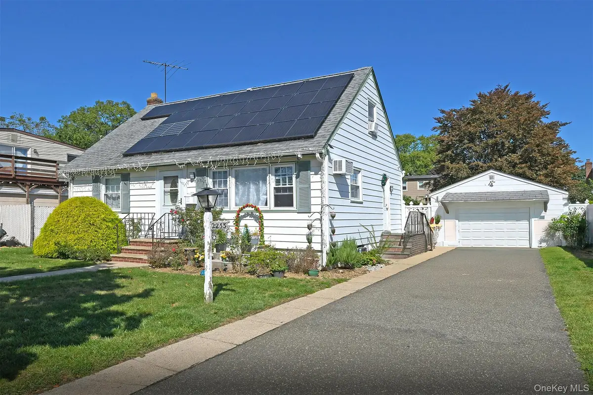 2233 6th Street, East Meadow, NY 11554 - #1