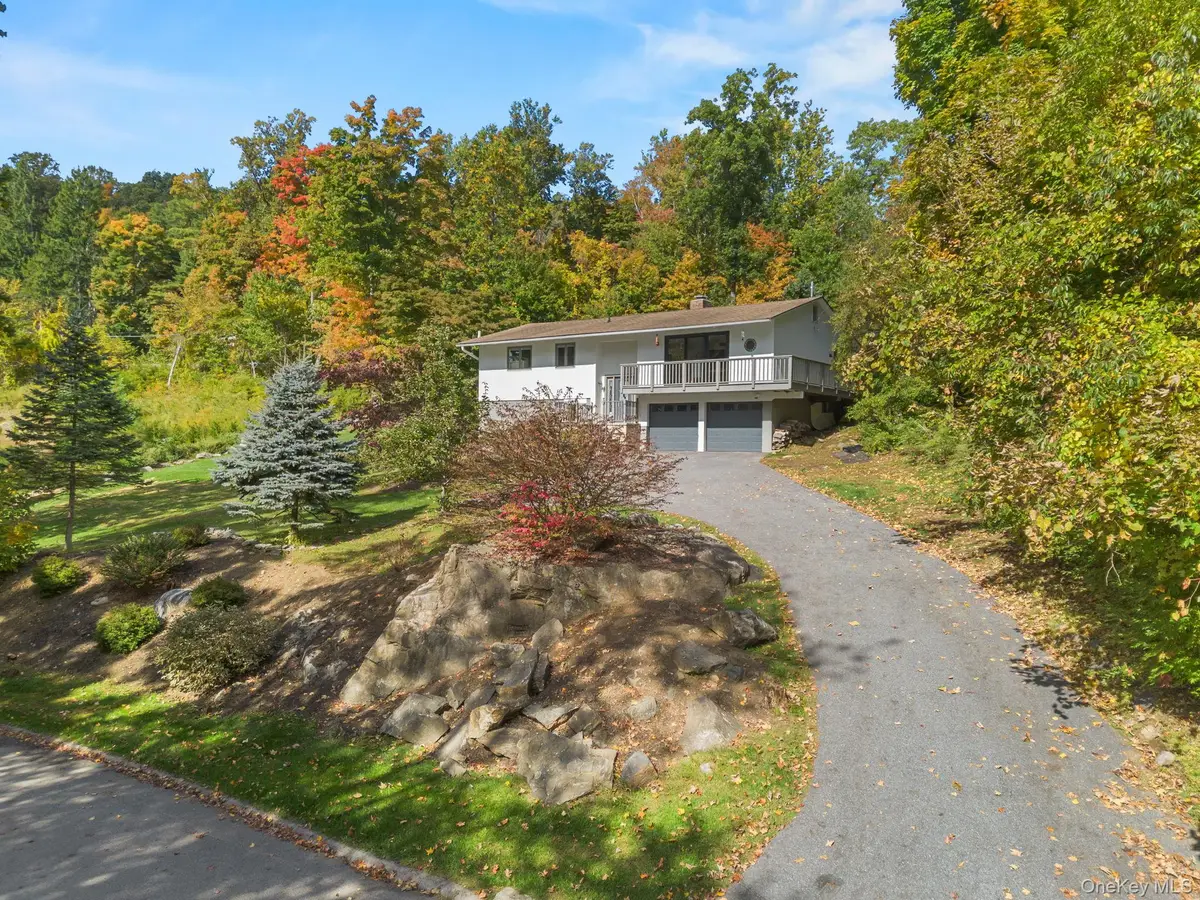 8 Dover Lane, Carmel, NY 10512 - #1