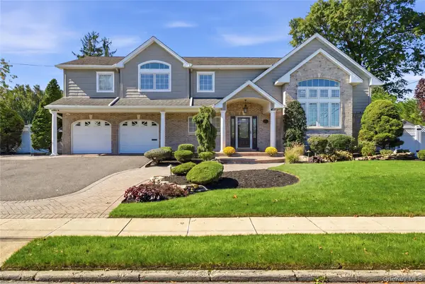72 Wenwood Drive, Massapequa Park, NY 11762