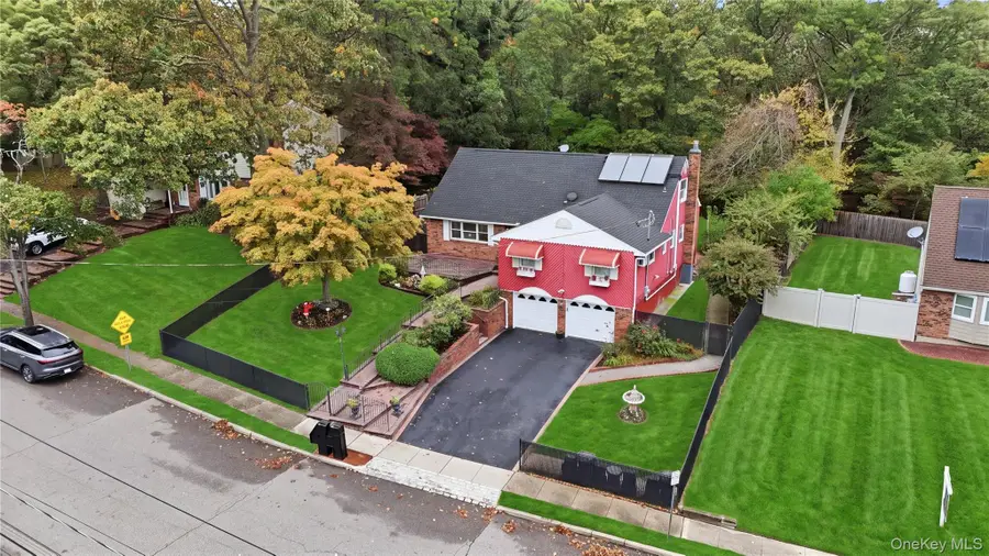 41 Washington Heights Street, Selden, NY 11784 - #2