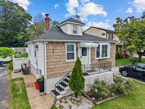 552 Kirkman Avenue, Elmont, NY 11003