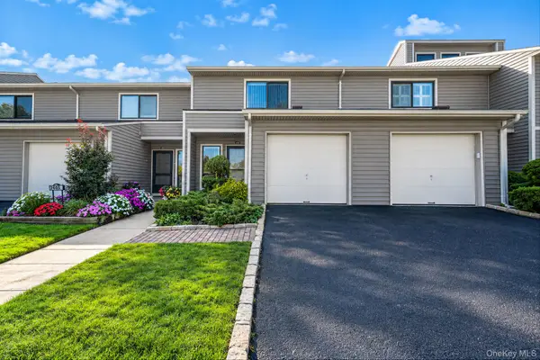 100 Daly Boulevard #2604, Oceanside, NY 11572