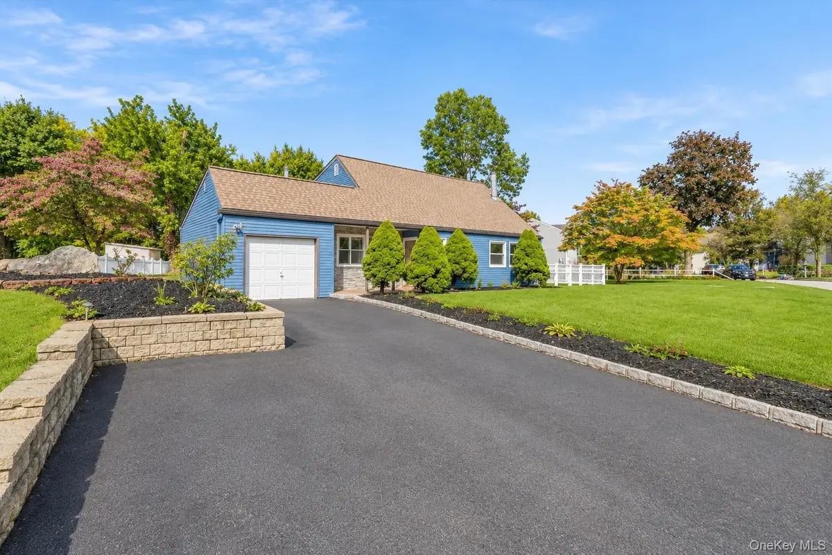 2597 Farsund Drive, Yorktown Heights, NY 10598 - #1