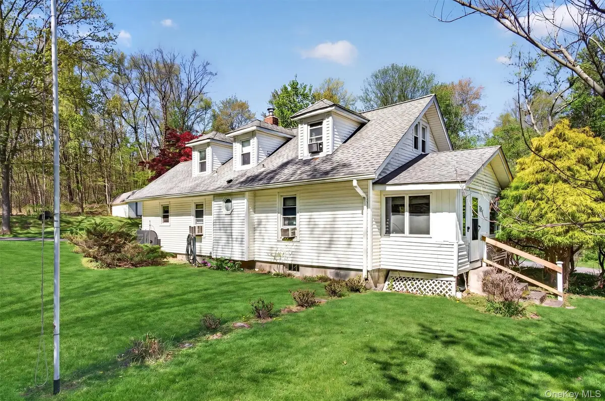 721 Goshen Turnpike, Circleville, NY 10919 - #1