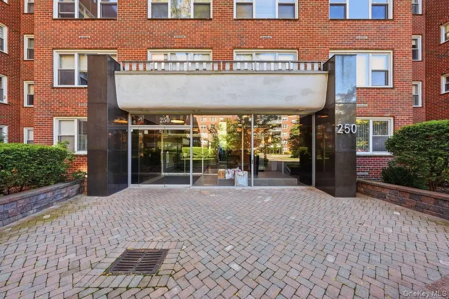 250 Garth Road #5B3, Scarsdale, NY 10583 - #3