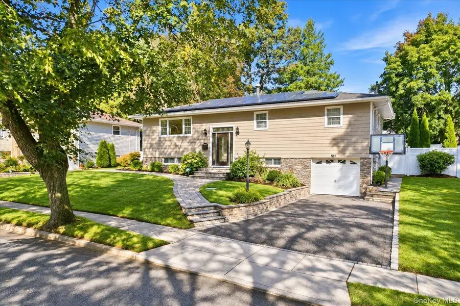 34 Frostfield Place, Melville, NY 11747 - #2