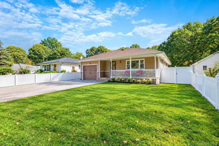177 N Evergreen Drive, Selden, NY 11784 - #3
