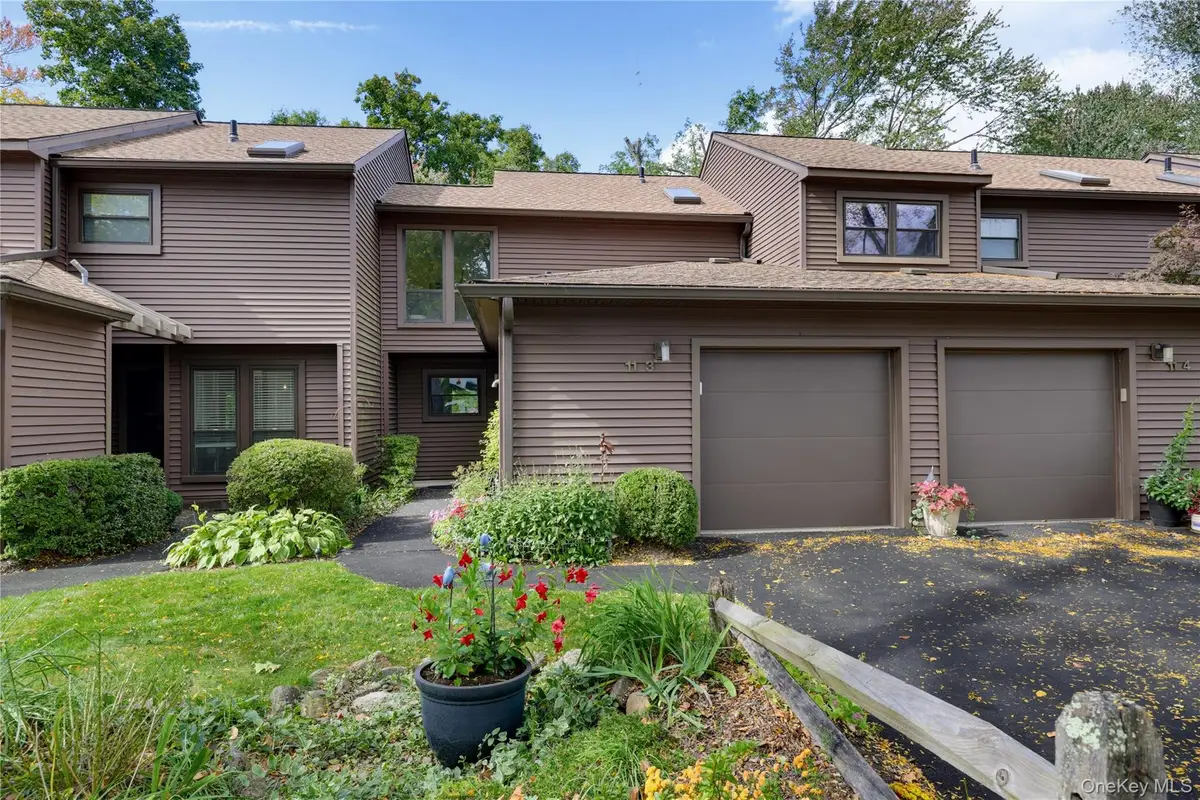 113 Woods Brooke Circle, Ossining, NY 10562 - #1