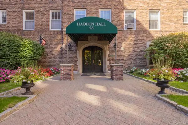 25 Parkview Avenue #2M, Bronxville, NY 10708