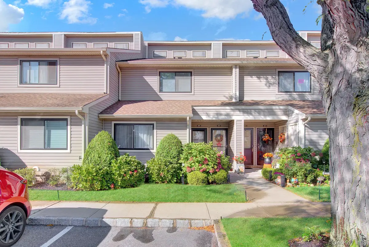 100 Daly Blvd #2815, Oceanside, NY 11572 - #1