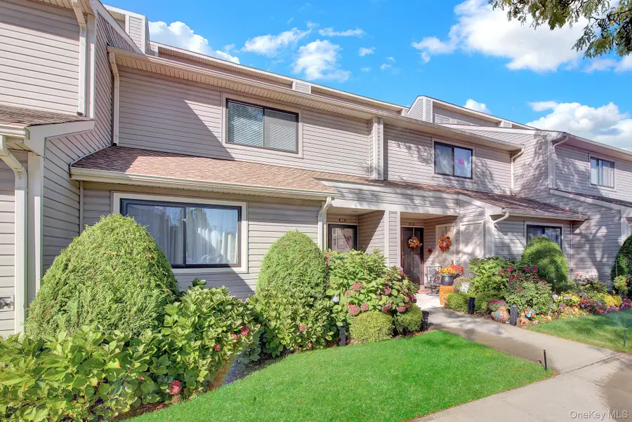 100 Daly Blvd #2815, Oceanside, NY 11572 - #2