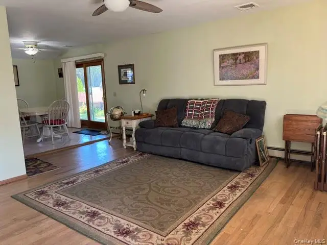 226 Estelle Avenue, Holbrook, NY 11741 - #2
