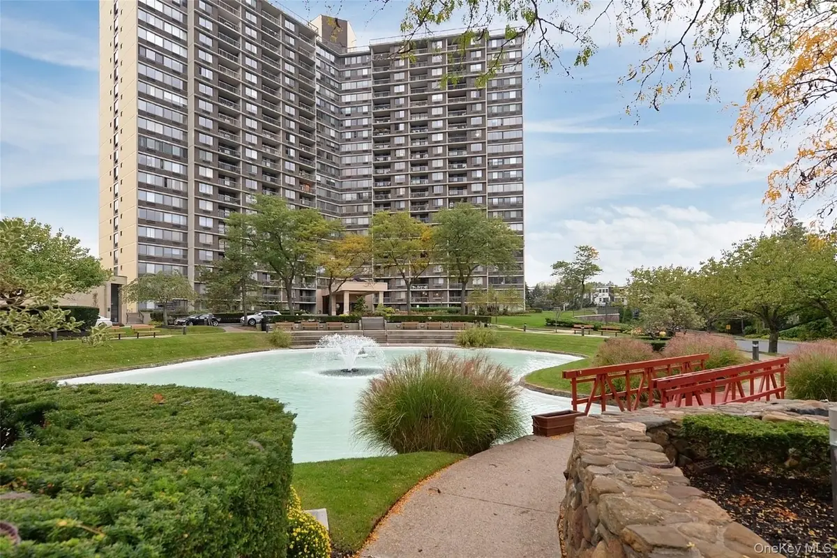 2 Bay Club Drive #17G, Bayside, NY 11360 - #1