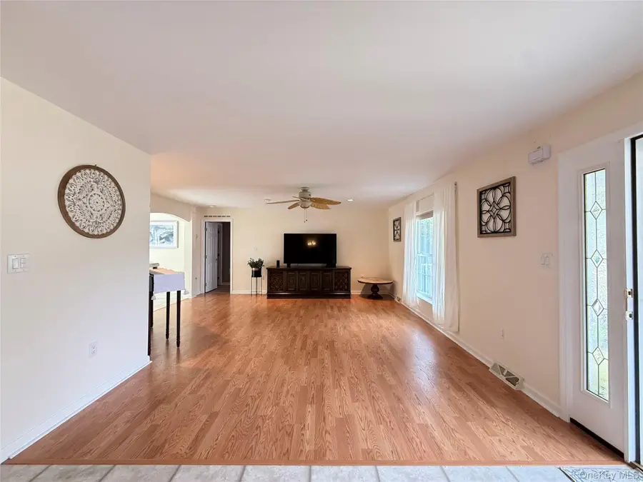1407 Middle Road #271, Calverton, NY 11933 - #2