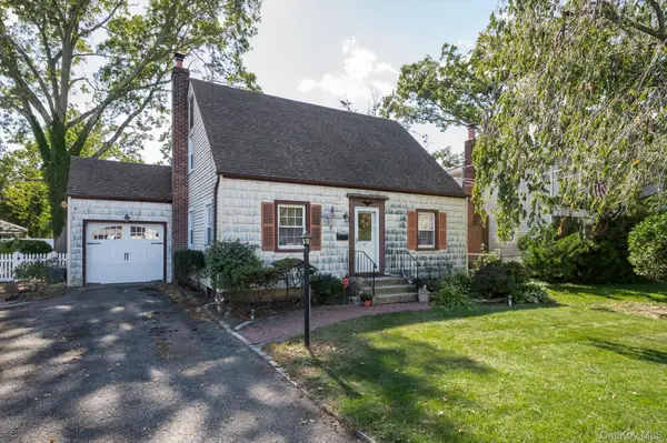 42 Sherman Avenue, Merrick, NY 11566