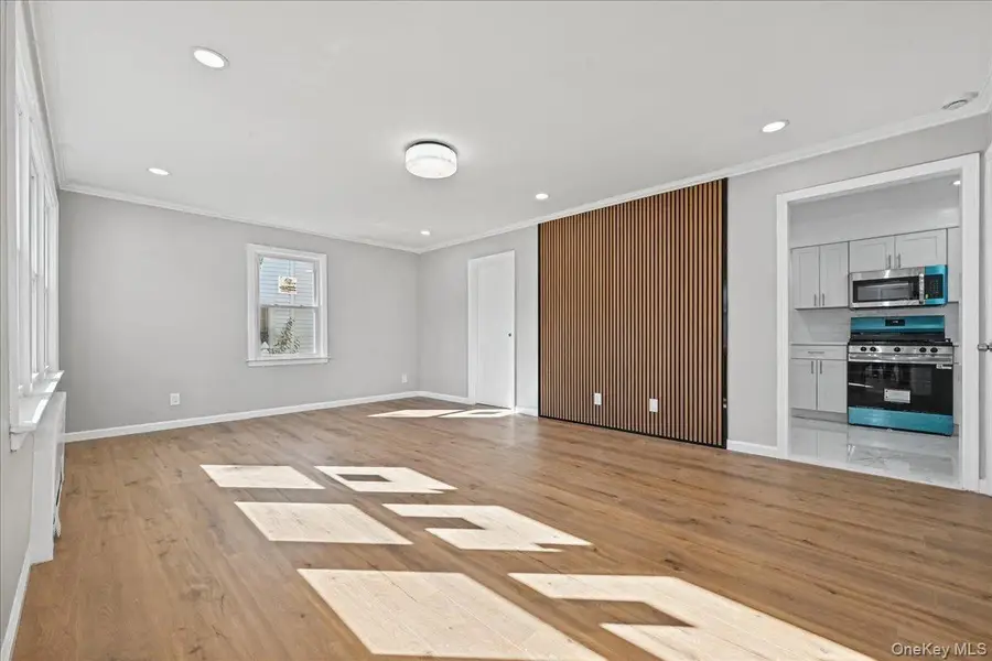 17 President Street, Lynbrook, NY 11563 - #3