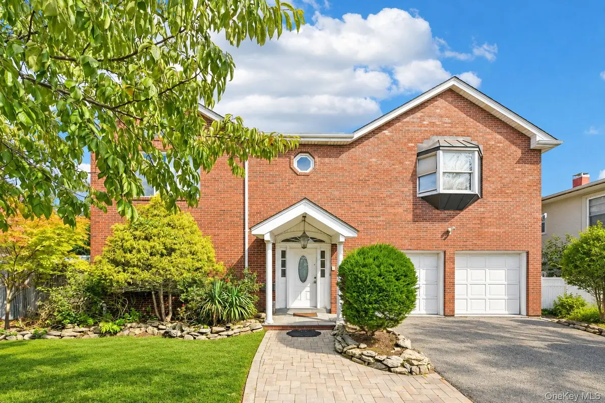 708 Park Lane, Cedarhurst, NY 11516 - #1