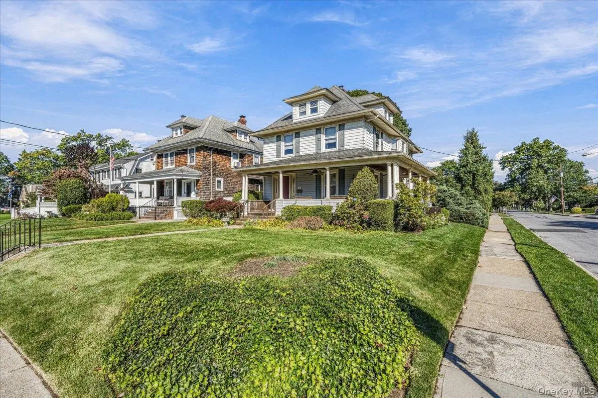 63 Shellbank Place, Rockville Centre, NY 11570 - #1