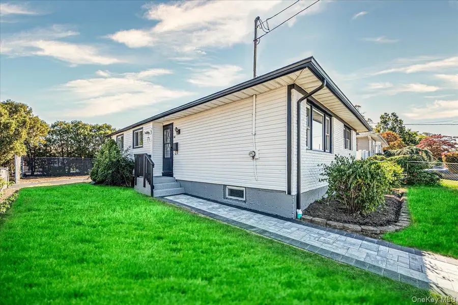 53 N 1st, Deer Park, NY 11729 - #2