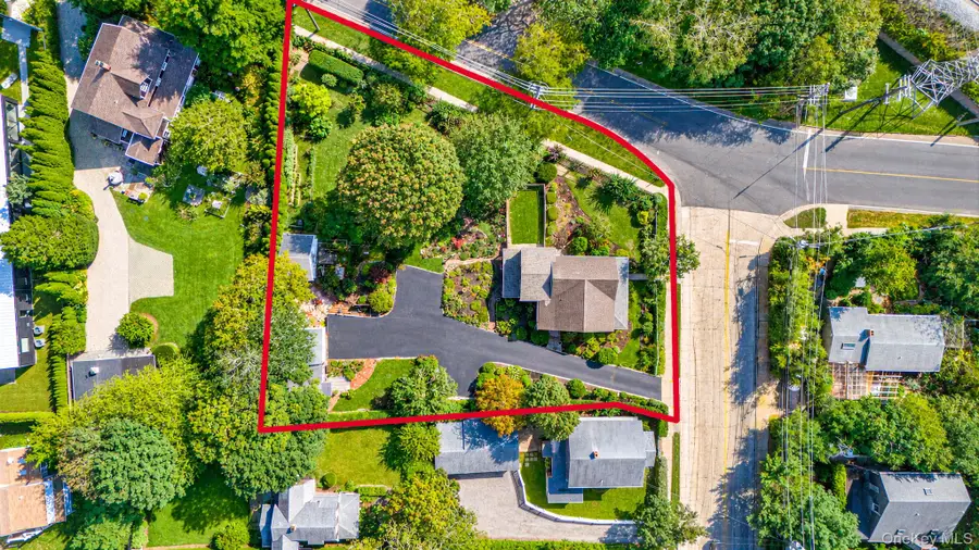 12 Collins Avenue, East Hampton, NY 11937 - #2