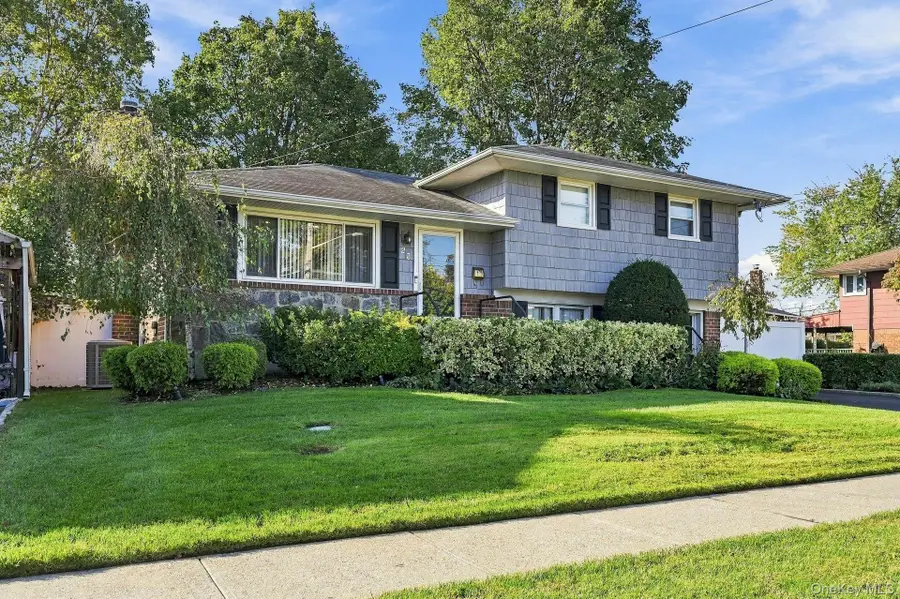 23 Chance Street, Hicksville, NY 11801 - #3