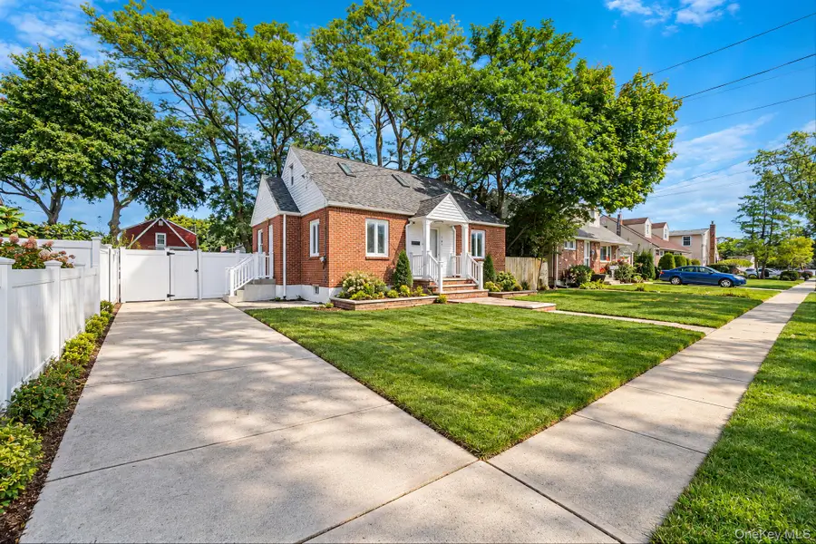 167 Stanton Boulevard, Uniondale, NY 11553 - #2