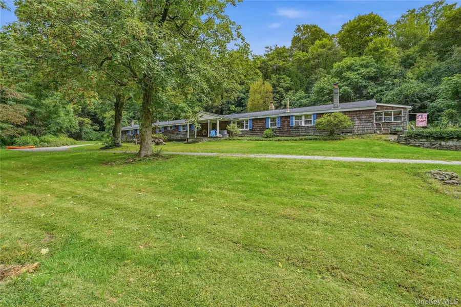5 Douglas Drive, Wappingers Falls, NY 12590 - #2
