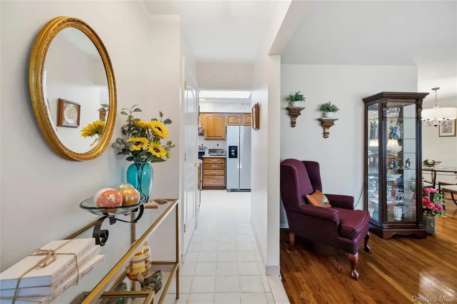 132 Yoakum Avenue, Farmingdale, NY 11735 - #3