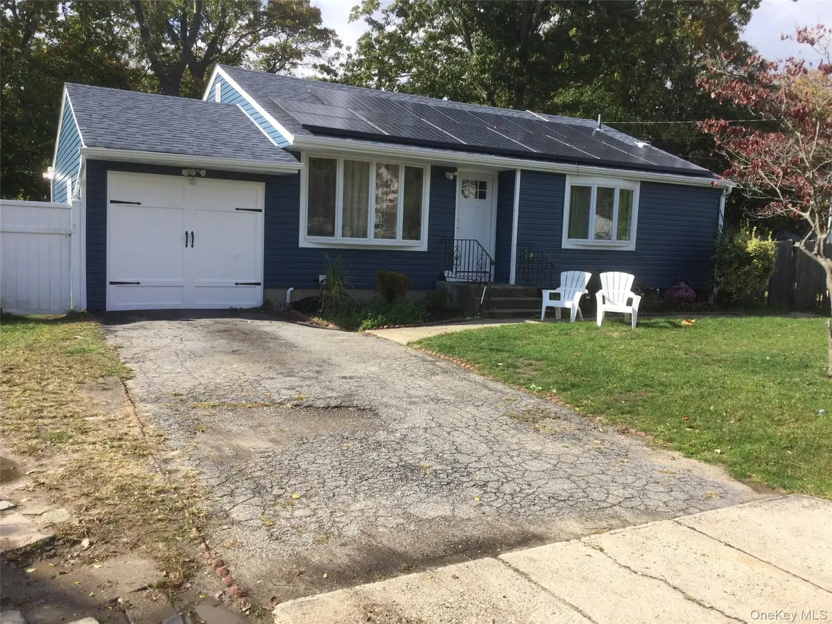 438 Mayflower Avenue, Brentwood, NY 11717 - #1
