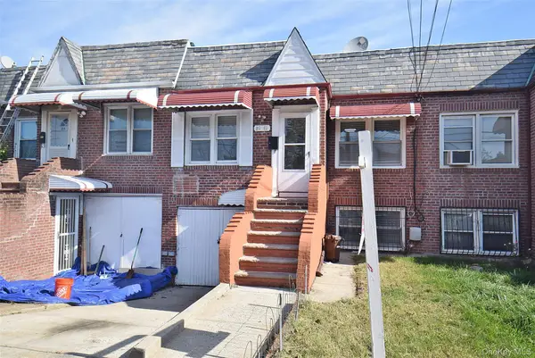 89-81 217th Street, Queens Village, NY 11427