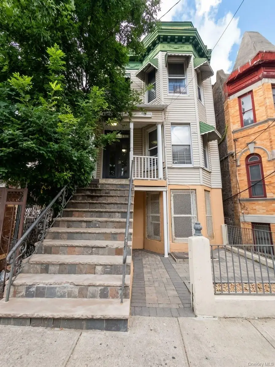 707 Eagle Avenue, Bronx, NY 10455 - #1