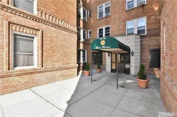 3591 161st Street #3B, Flushing, NY 11358