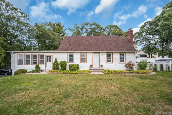 79 Wicks Road, Commack, NY 11725