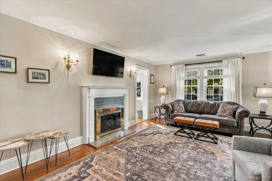 39 Euston Road, Garden City, NY 11530 - #3