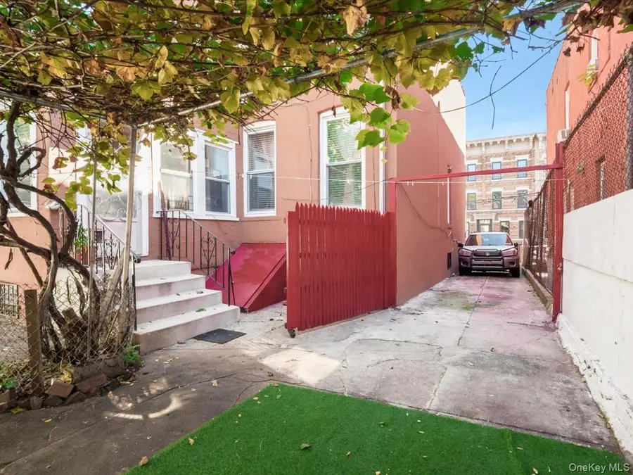 436 Lincoln Avenue, Brooklyn, NY 11208 - #3