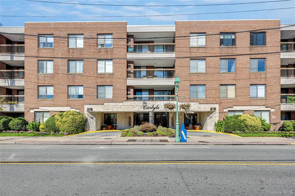 376 Central Avenue #4-U, Lawrence, NY 11559 - #1