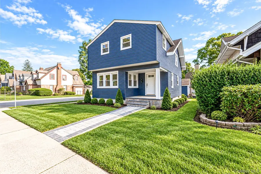 566 Stowe Avenue, Baldwin, NY 11510 - #2