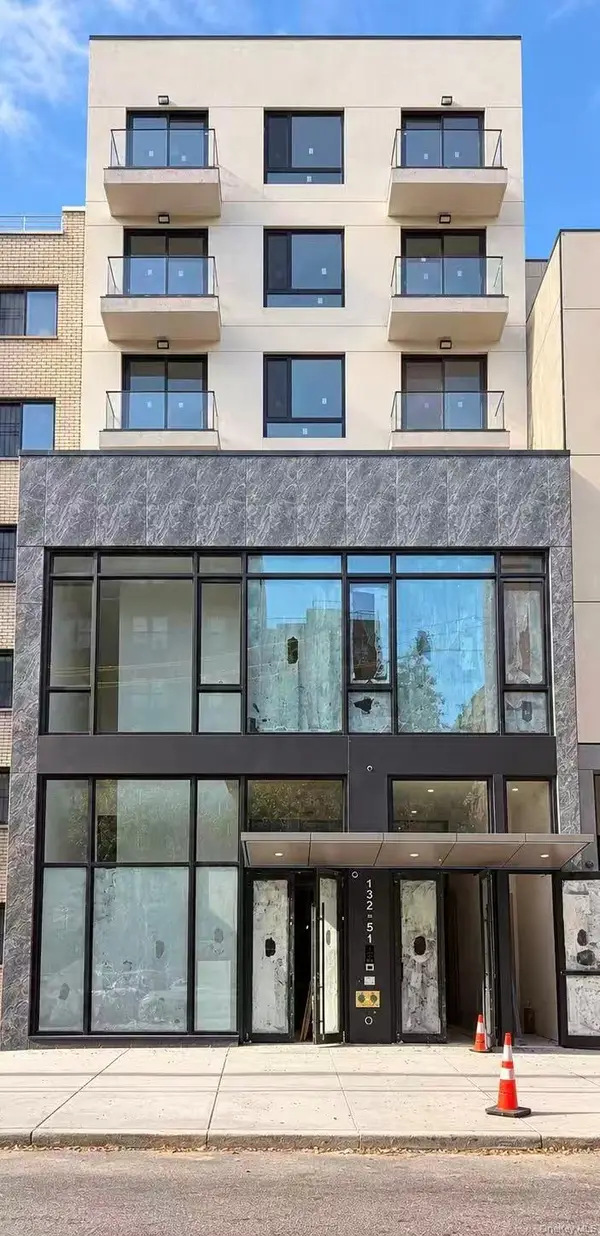 132-51 41st Road #4A, Flushing, NY 11355