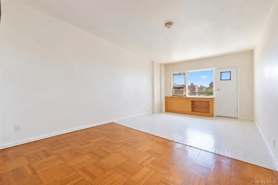 3131 Grand Concourse #12F, Bronx, NY 10468 - #3