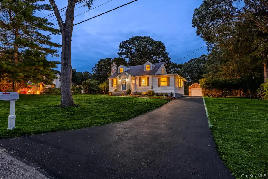 23 Hillcrest Drive, Smithtown, NY 11787 - #3