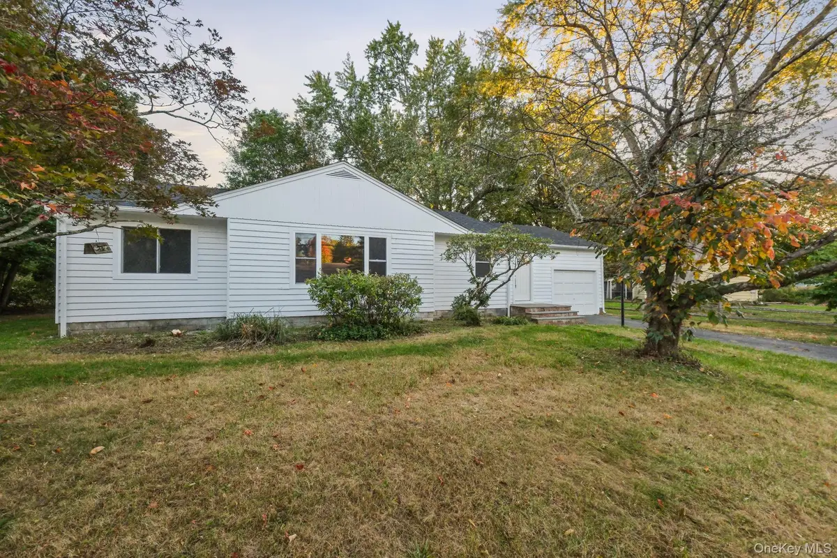 16 Knollwood Road, Rhinebeck, NY 12572 - #1