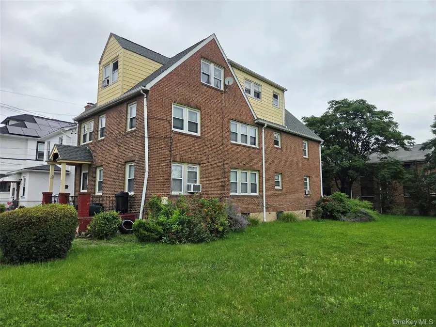 341 S 9th Avenue, Mount Vernon, NY 10550 - #2