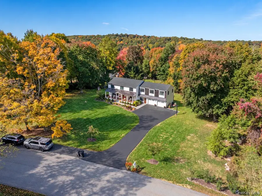 4 Willow Crest Drive, Katonah, NY 10536 - #2