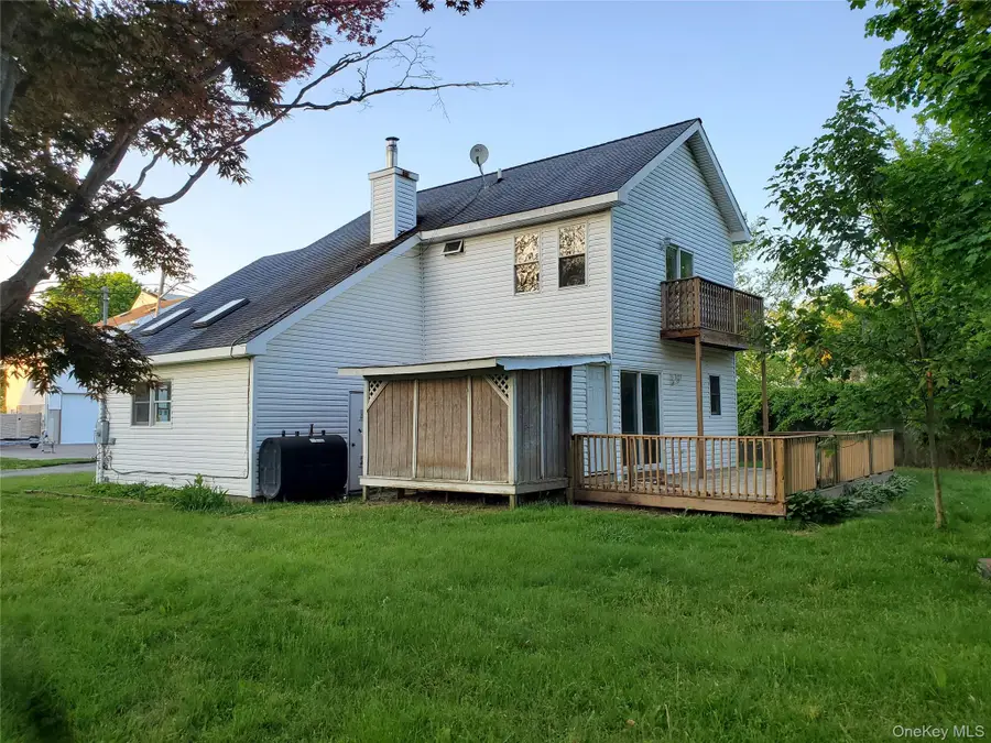 12 W Narcissus Road, Mastic Beach, NY 11951 - #3